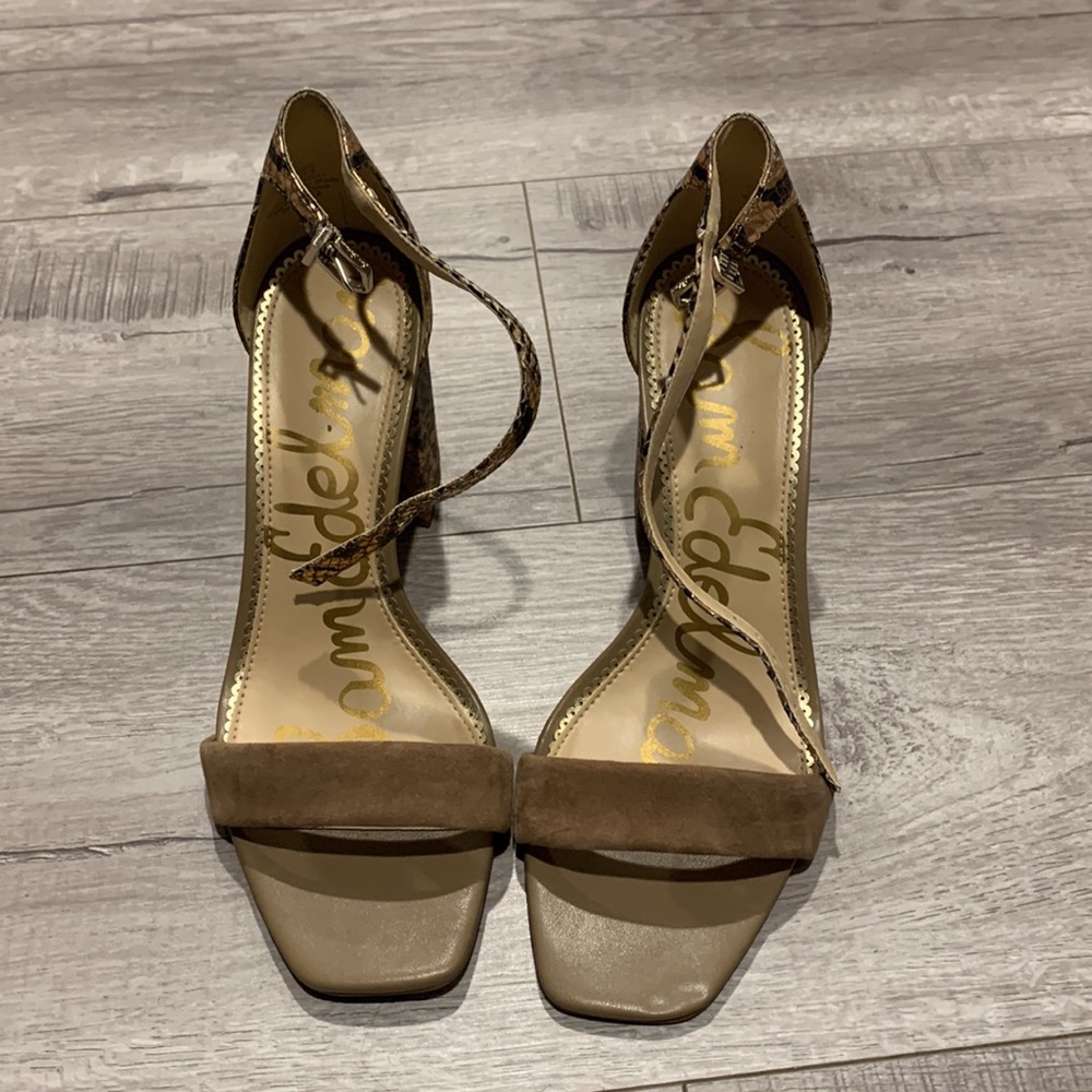 Sam Edelman Suede snake Print Heels Size 7.5